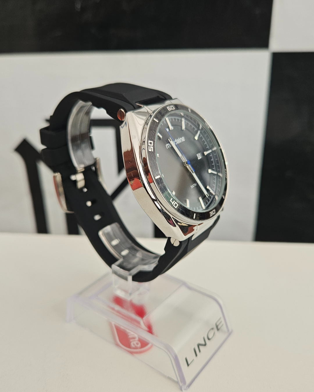 Relógio Mondaine Masculino Analógico Prateado e Preto 5ATM 32856G0MVNI2